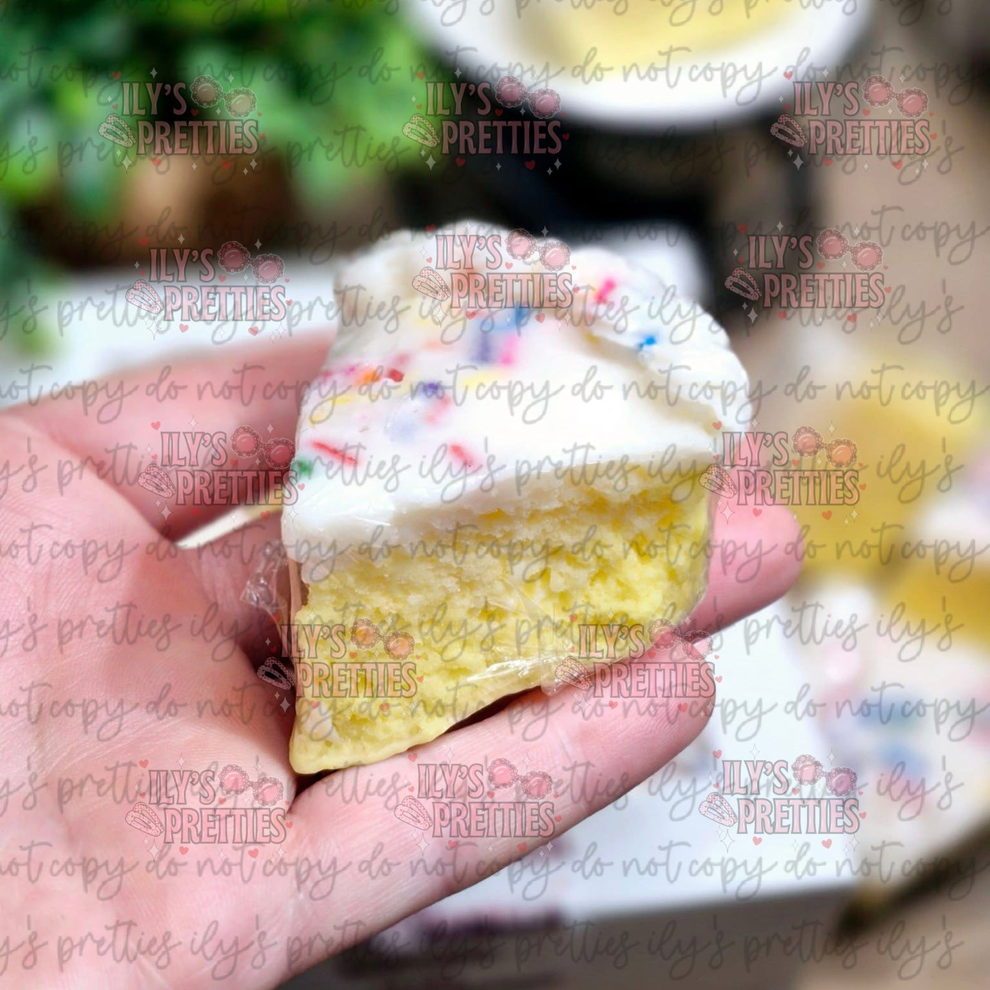 BIRTHDAY CAKE BOX — FOOD MELT