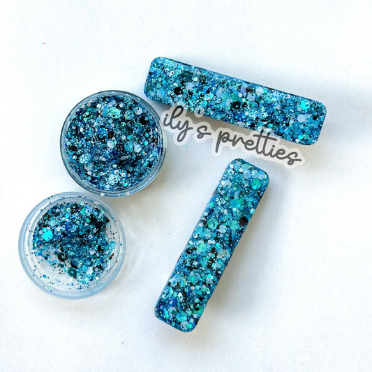 CORPSE BRIDE (resin clips)