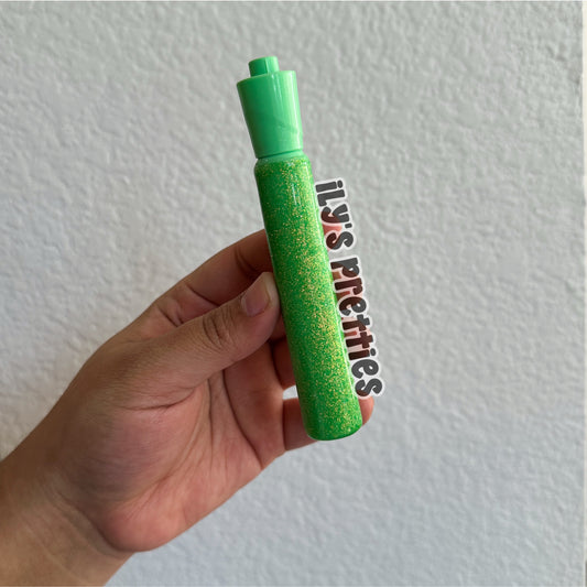 GLITTER HIGHLIGHTER — PASTEL GREEN
